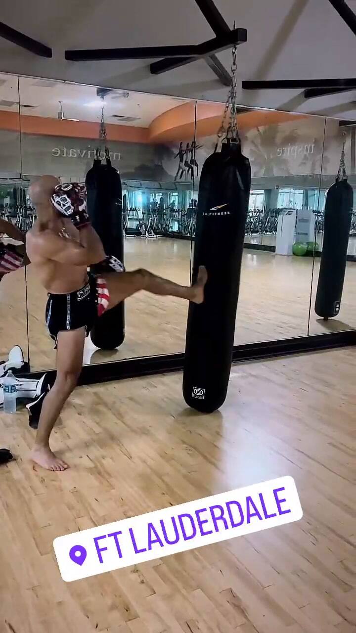 El guardaespaldas de Lionel Messi mostró su exigente rutina de entrenamiento en el gimnasio