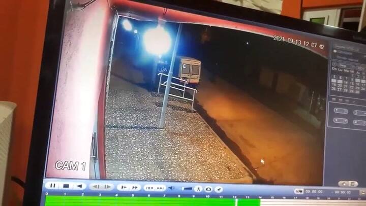 Un policía que trabaja como chofer de Uber mató a dos ladrones