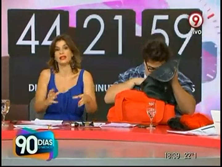 El programa también proponía juegos como adivinar qué llevaba Dalia en su cartera
