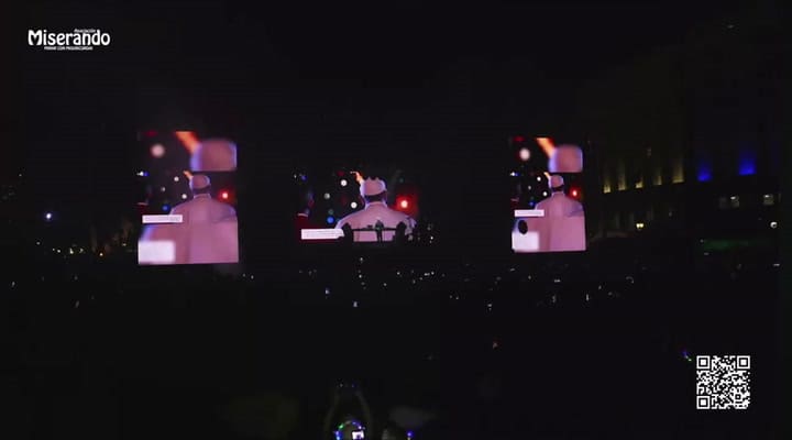 Las palabras del papa Francisco que sonaron en el show del padre Guilherme en Plaza de Mayo