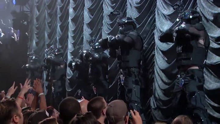 Michael Jackson 'Slave to the Rythm'