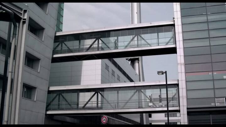 Trailer Holy Motors - Fuente: YouTube