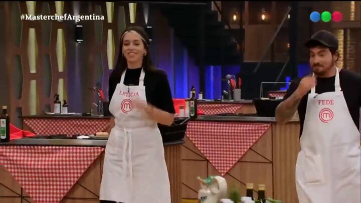 MasterChef Celebrity. Donato de Santis mostró los secretos de una pizza perfecta - Fuente: Telefe
