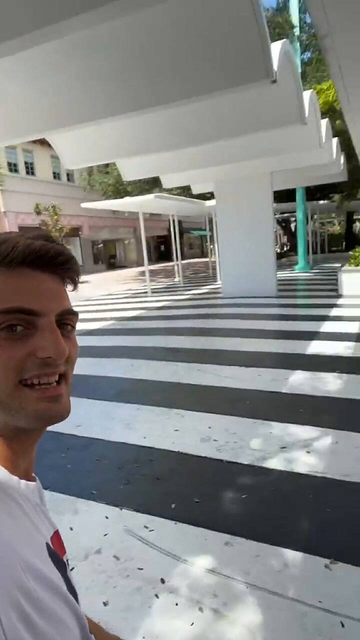 Un tiktoker argentino reveló cuál es la mejor calle para ir de compras en Miami