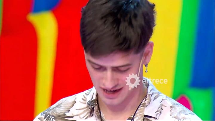 Los 8 escalones: Walter Nelson se emocionó al descubrir un detalle de la vida del ganador