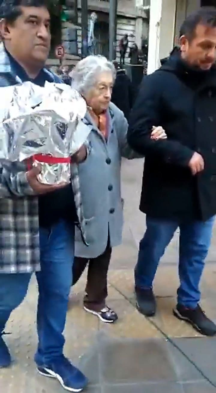 Hebe de Bonafini, en la casa de Cristina