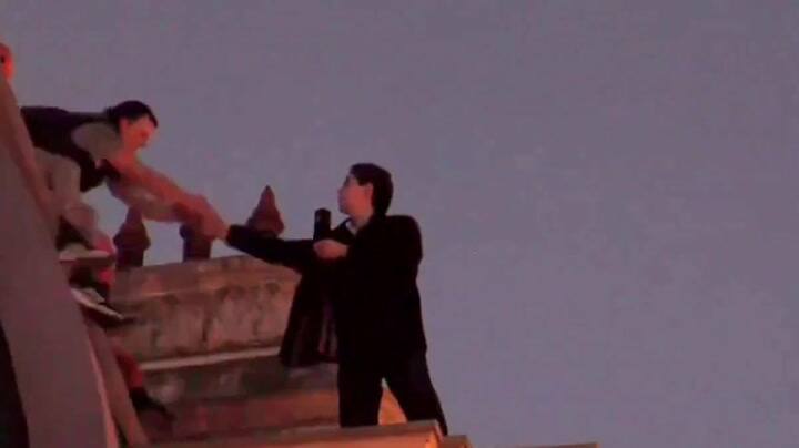 Un hombre amenazó con saltar al vació desde la terraza del Centro Naval en Retiro