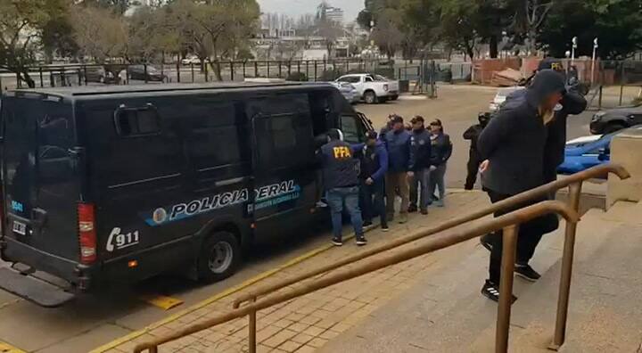 El traslado de los sospechosos