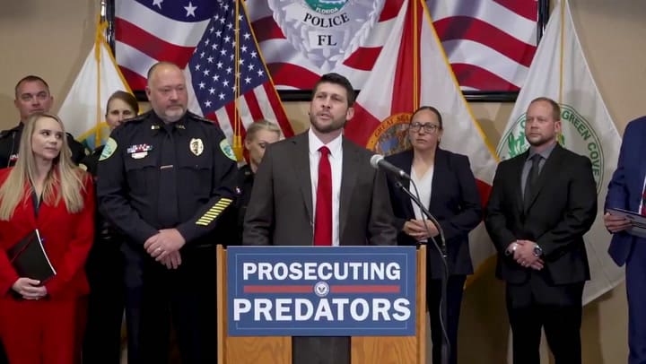 James Uthmeier emitió una advertencia en Florida por la seguridad infantil