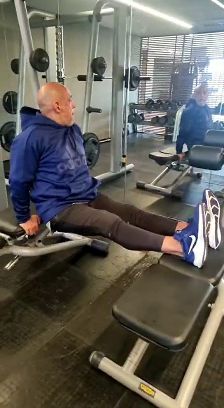 Francisco Piperatta muestra cuáles son los mejores ejercicios para tonificar los brazos