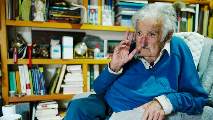 Pepe Mujica con Hugo Alconada Mon