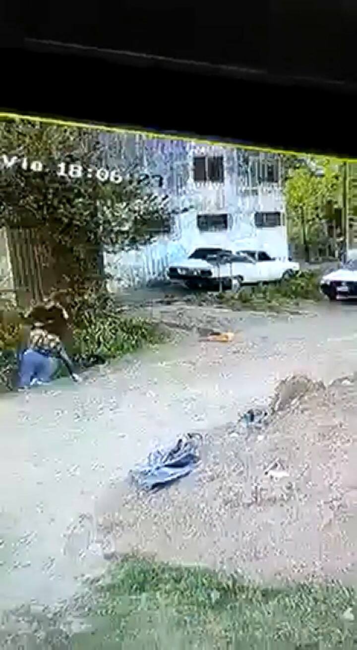 Salvaje ataque en Berazategui: la golpearon, la arrastraron y se llevaron su celular