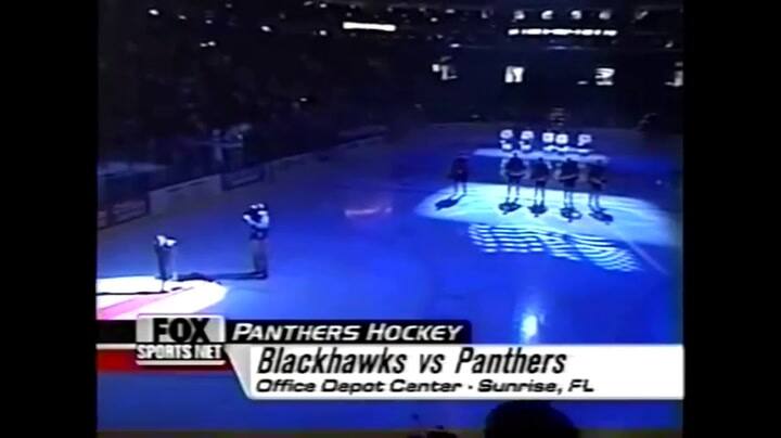 El video de Ariana Grande a los ocho años entonando el himno en un estadio - Fuente: YouTube