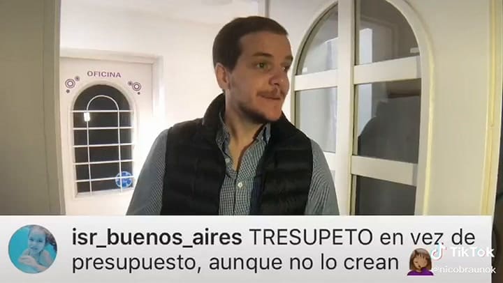 Dos tiktokers recogen las palabras que los argentinos dicen de manera incorrecta