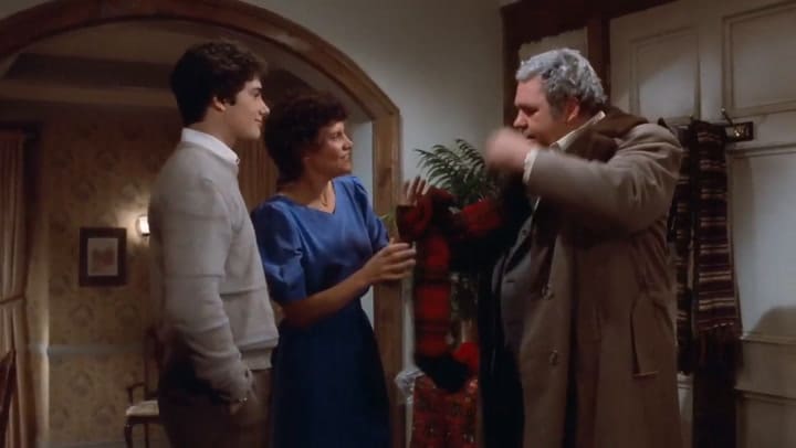 Gremlins: Billy conoce a Gizmo