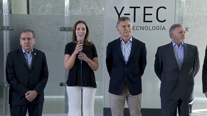 El presidente Macri recorrió un Centro de Investigación Aplicada para la industria energética