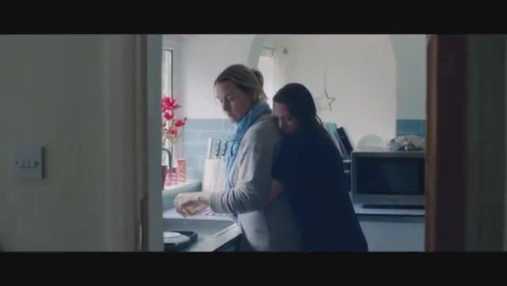 I am Ruth con Kate Winslet y Mia Threapleton
