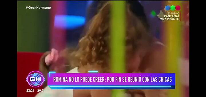 Una de las hijas de Romina intentó pegarle a Caramelo