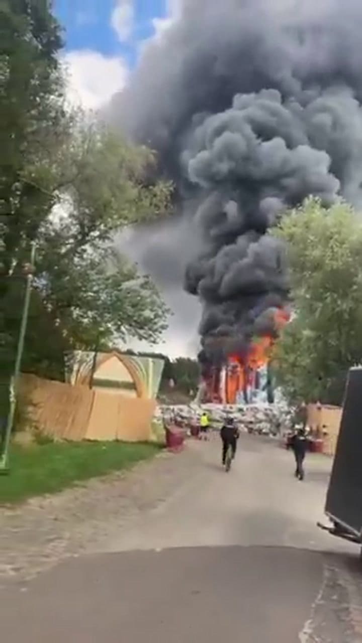 El humo invadió por completo el lugar