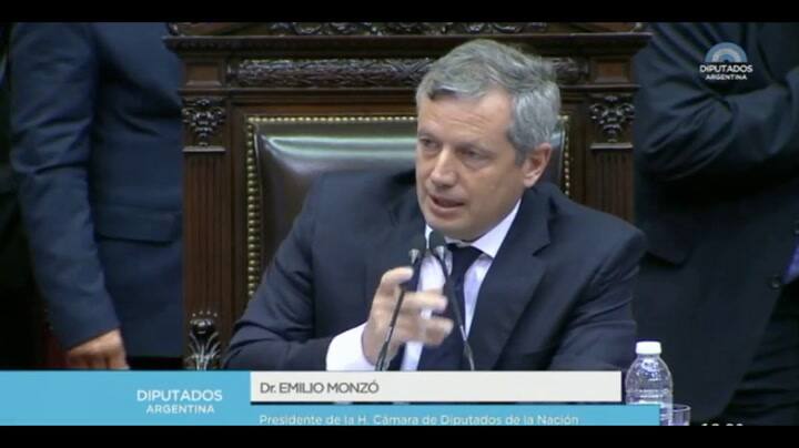 Emocionado, Emilio Monzó agradeció a los bloques por un nuevo mandato - Fuente: HCDN