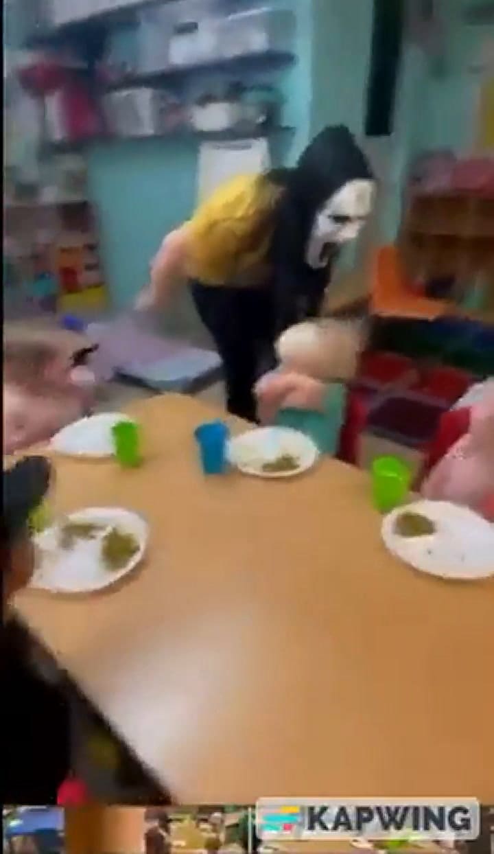 Halloween: despiden a cuatro maestras que asustaron a niños en una guardería en Estados Unidos