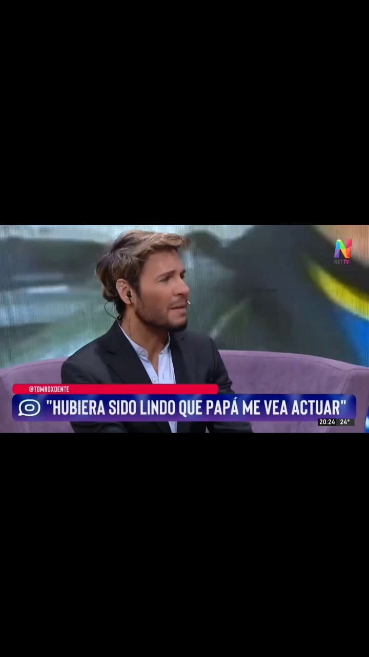 @Facu Calvo Participó Del Ciclo Televisivo De #Entrenos Y En Diálogo Con @Tomroxdente Contó Cómo Lidió Con La Muerte De Su Papá, El Recordado Y Popular Actor, Carlos 'Carlín' Calvo 'Sentí Más Paz Que Dolor',