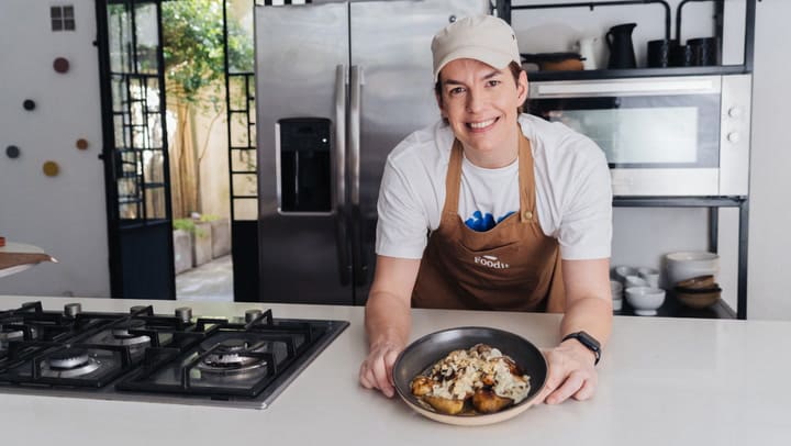 Adelanto: Pedro Lambertini prepara una entrada y un postre con recetas elegantes y simples, ideales para celebrar