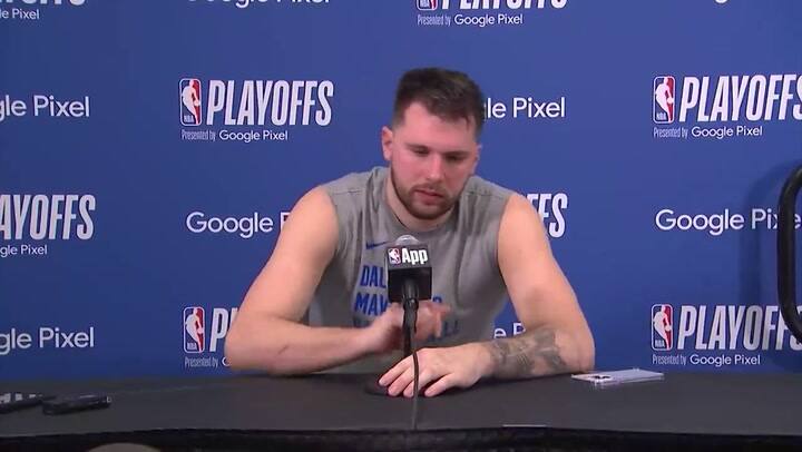 La reacción de Luca Doncic por gemidos sexuales durante su conferencia de prensa