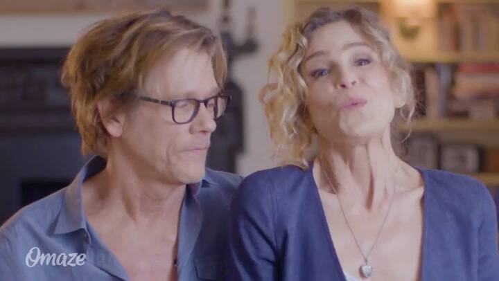 Kevin Bacon y Kyra Sedgwick completan sus frases - Fuente: YouTube