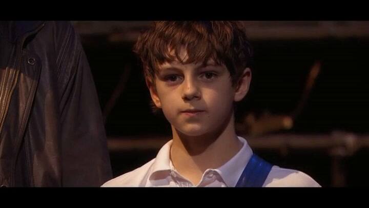 Elliott Hanna como Billy Elliot en el West End