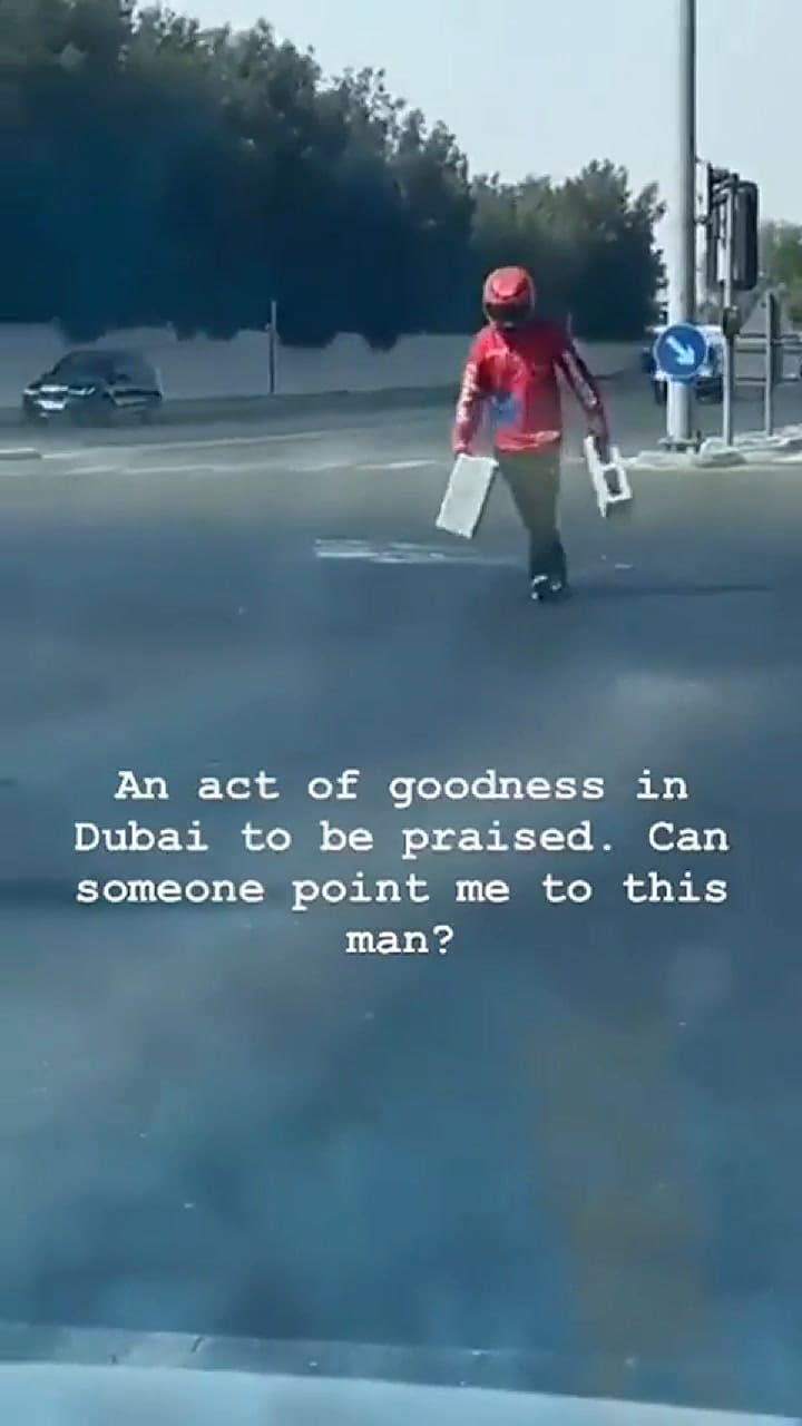 El gesto de un Príncipe de Dubai con un repartidor de comida que conmovió a todos