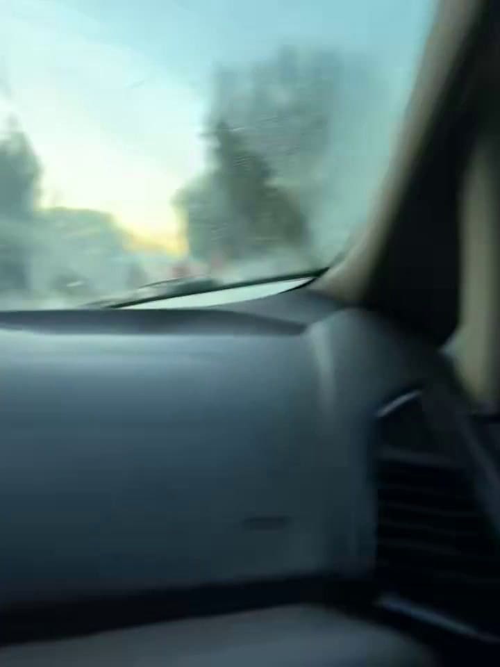 Impactante incendio en un depósito en Mariano Acosta: se oyen explosiones