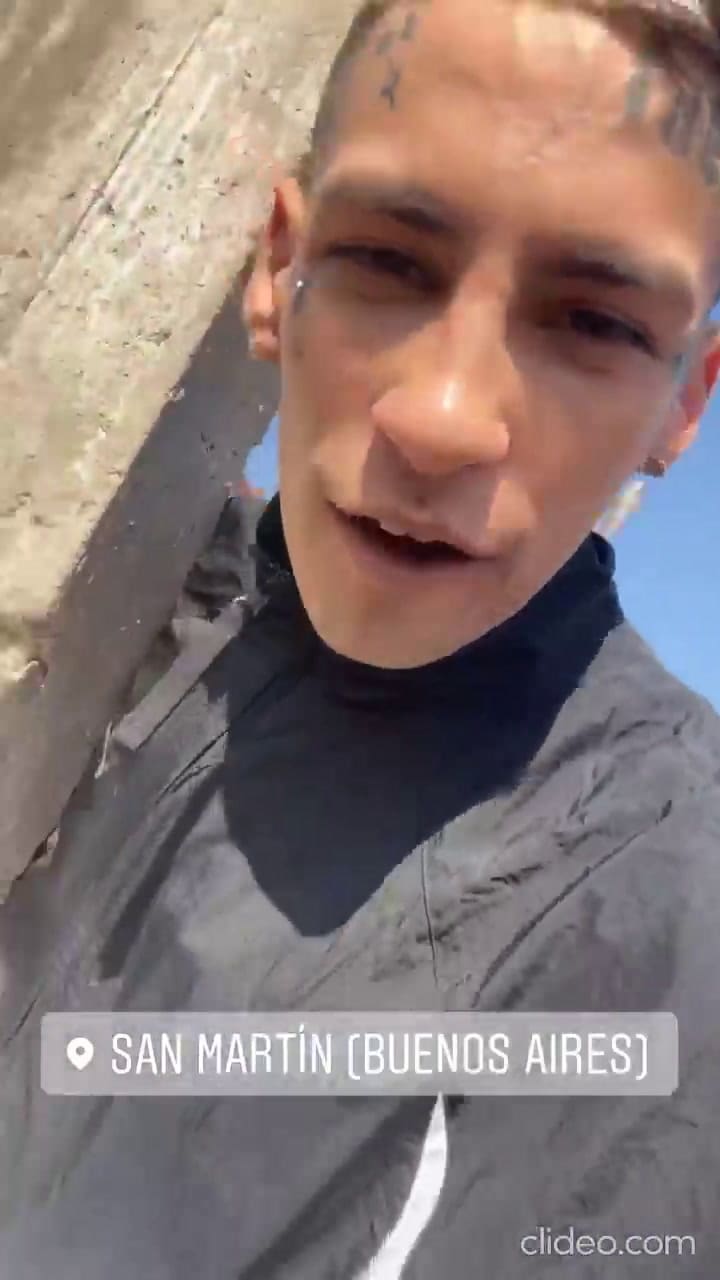 L-Gante fue a votar con una multitud