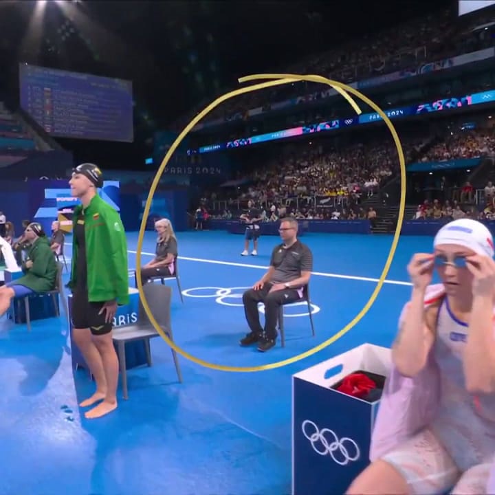 La increíble historia del hombre que se lanzó a la pileta en los