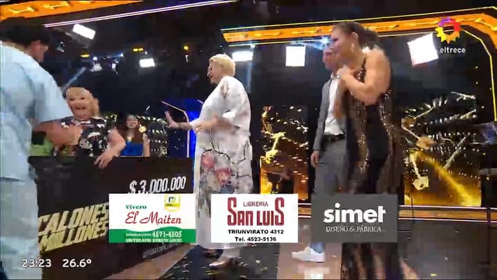 Asi termino Los 8 escalones luego del takleo del nieto a una participante