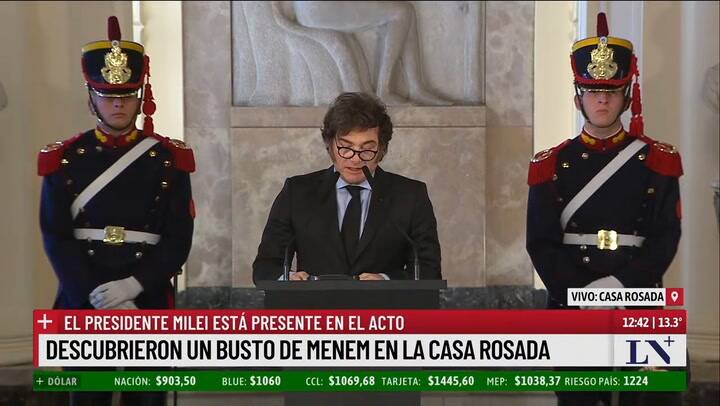 Descubrieron Un Busto De Menem En La Casa Rosada El Presidente Milei Encabezó El Acto