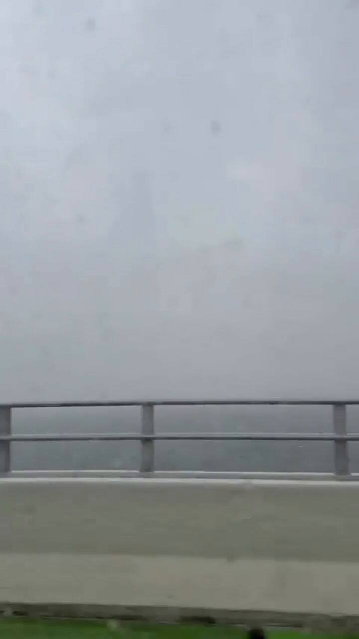 Llueve con fuerza en Florida mientras el estado espera la llegada del huracán Ian