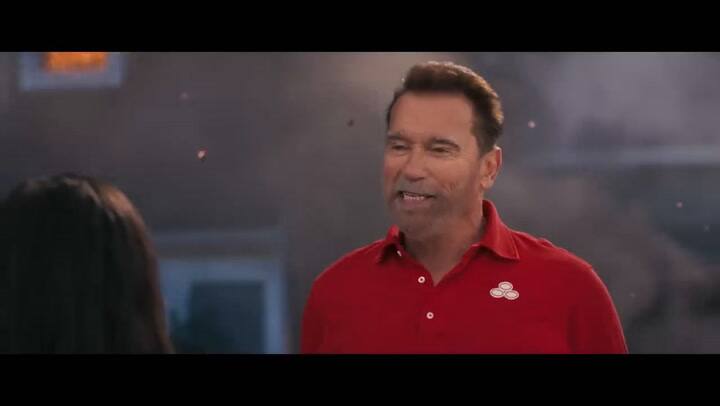 Like A Good Neighbaaa ( 60) Feat. Arnold Schwarzenegger & Danny Devito State Farm® Commercial