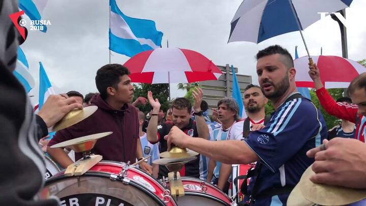 Banderazo en apoyo a La Seleccion en Barcelona - Crédito: Aníbal Greco