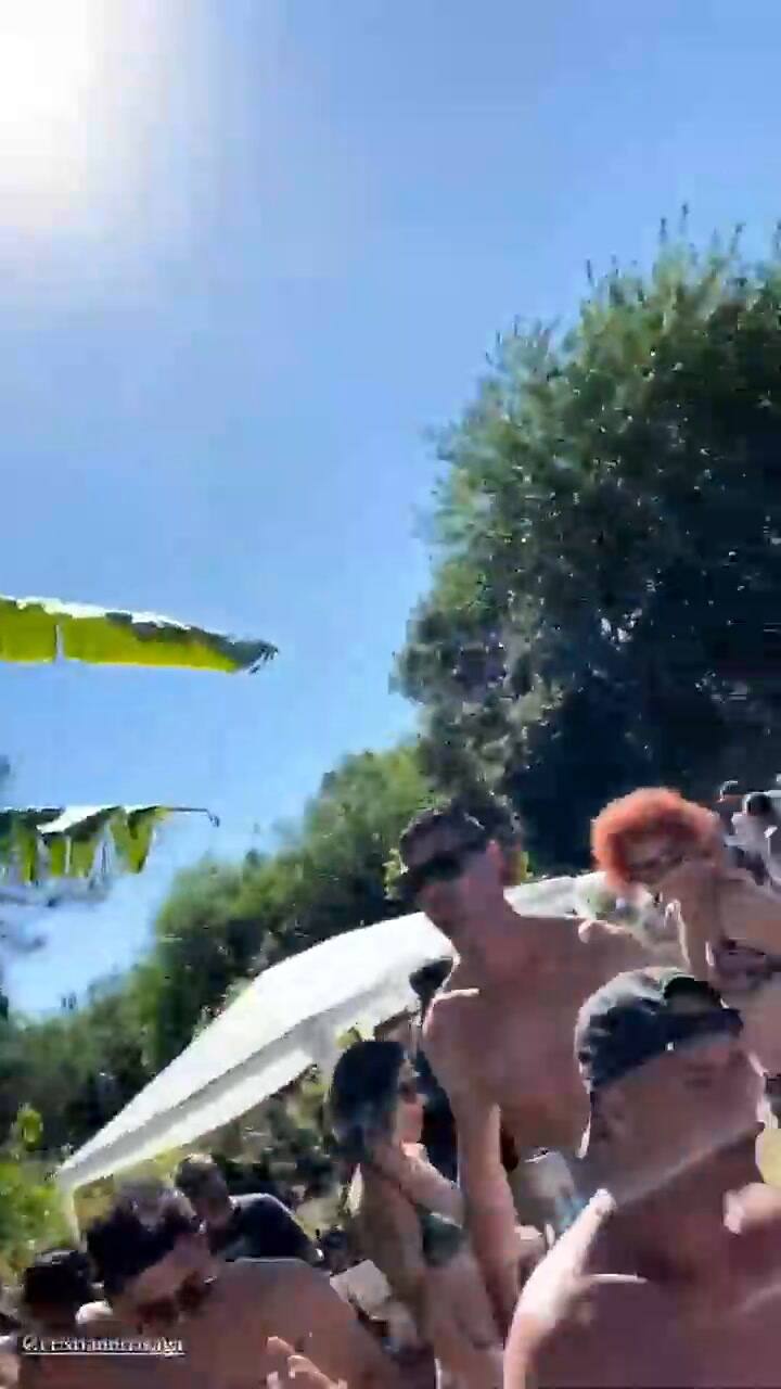 Cristian U en una fiesta clandestina - noviembre 2020