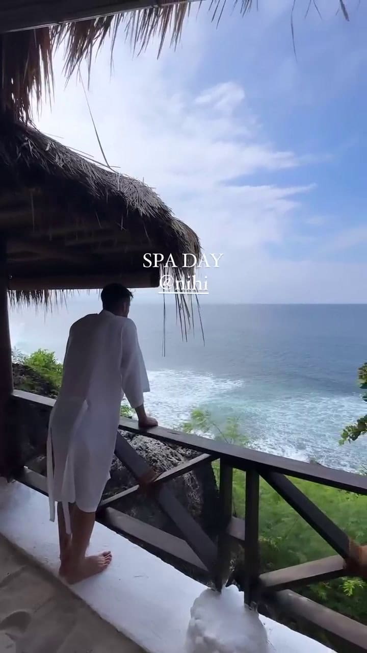 Las paradisíacas vacaciones de Nico Tagliafico y Caro Calvagni (IG @carocalvagni)