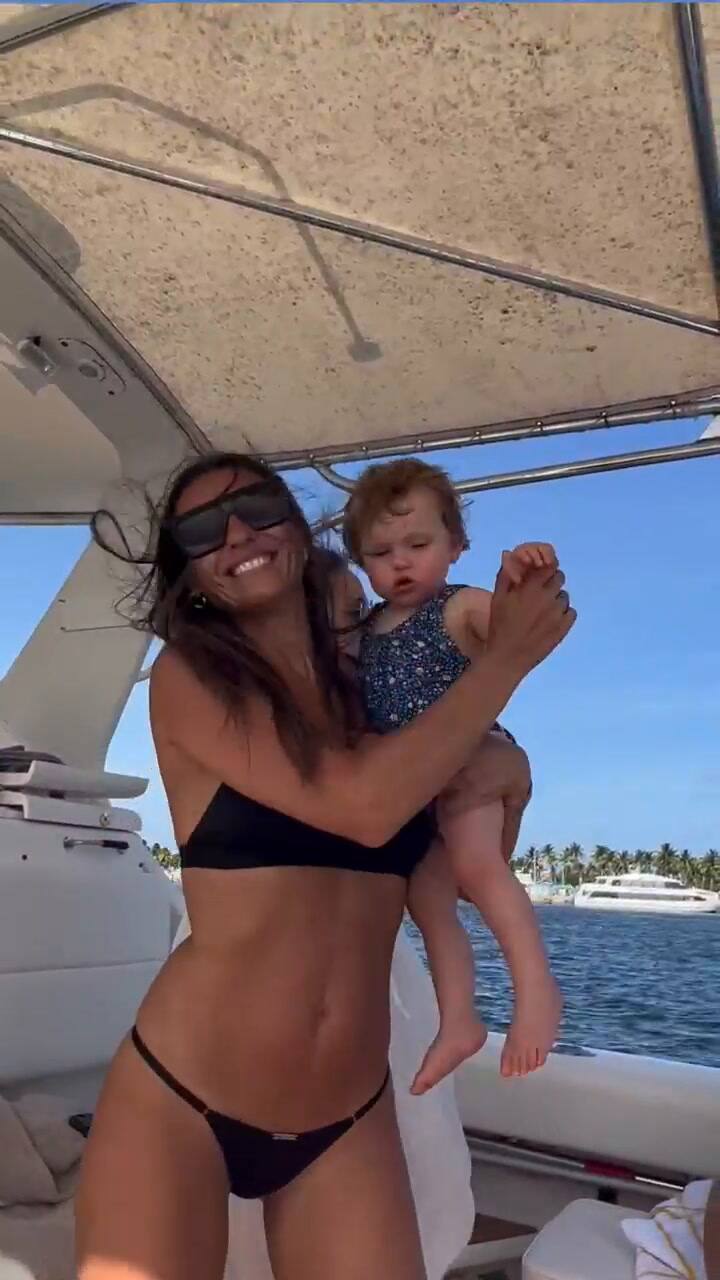 Las exclusivas vacaciones de Pampita y Ana García Moritán en Miami