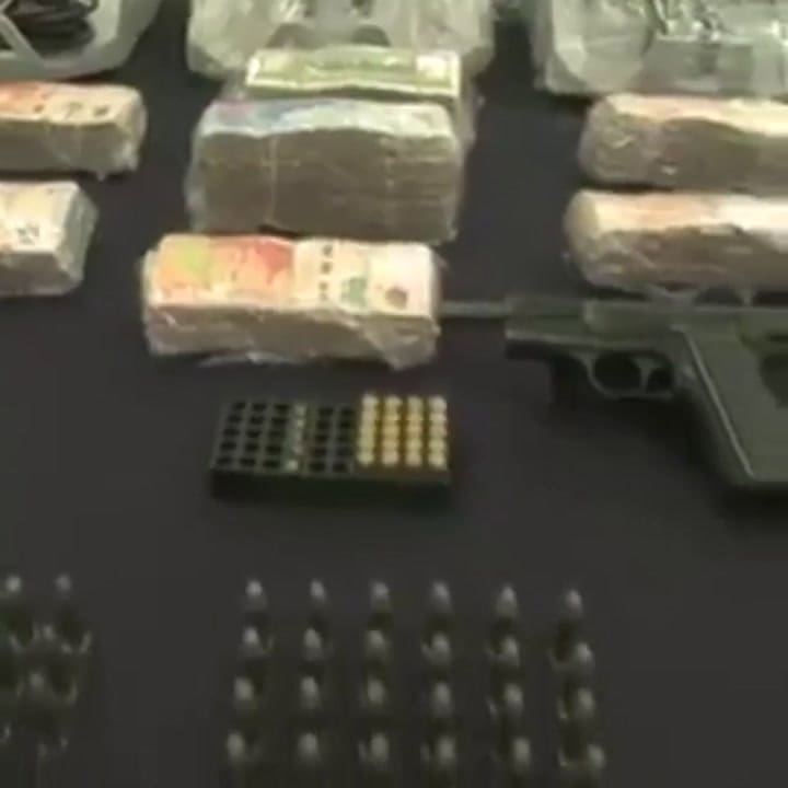 La mercadería que fue detenida por los operativos de la Policía Federal Argentina - Fuente: Twitter