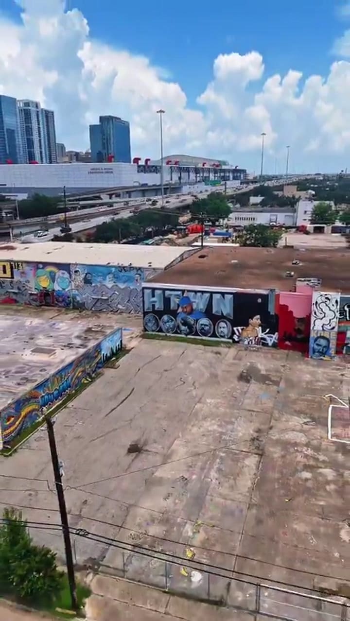 Graffiti Park antes de ser demolido (X/@MsRayBay)