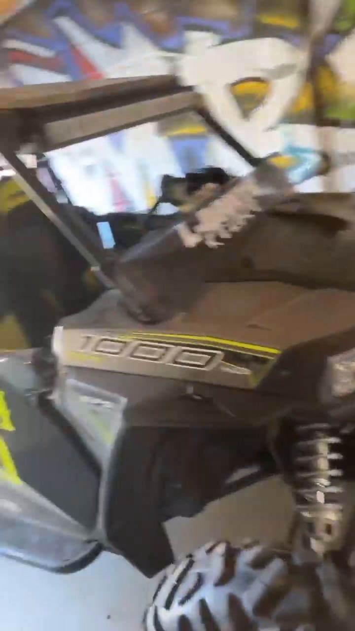 L-Gante mostró cómo avanza la construcción de su nueva casa