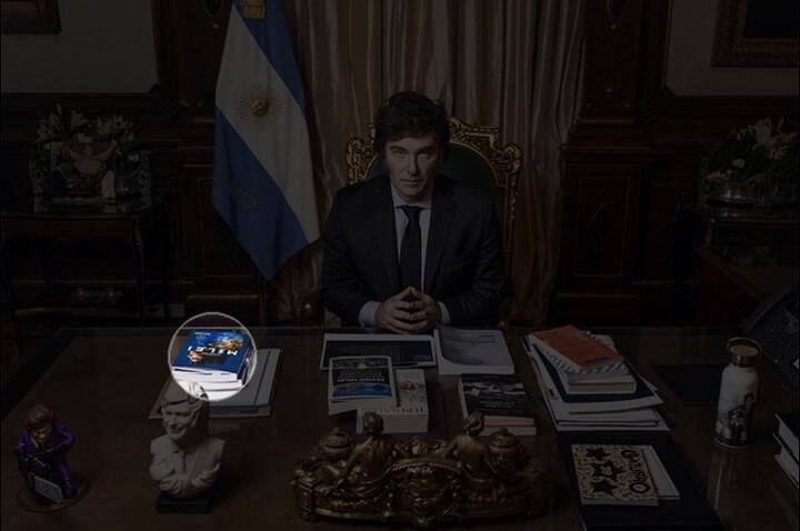 video grilla-escritorio milei