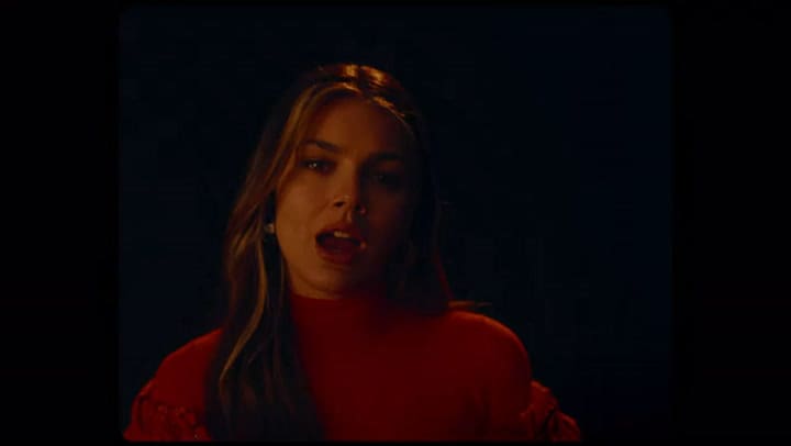 Natalie Perez - Detox - Fuente: YouTube