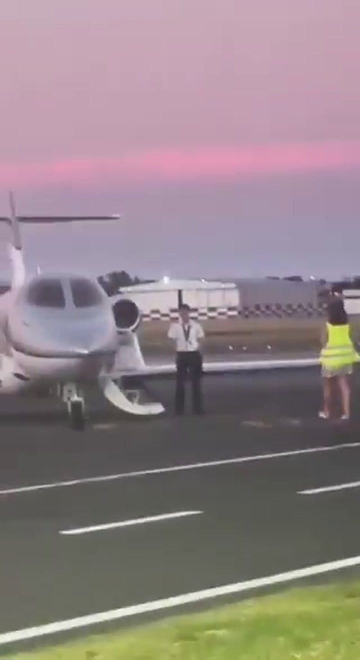 El video del vuelo de Manuel Adorni