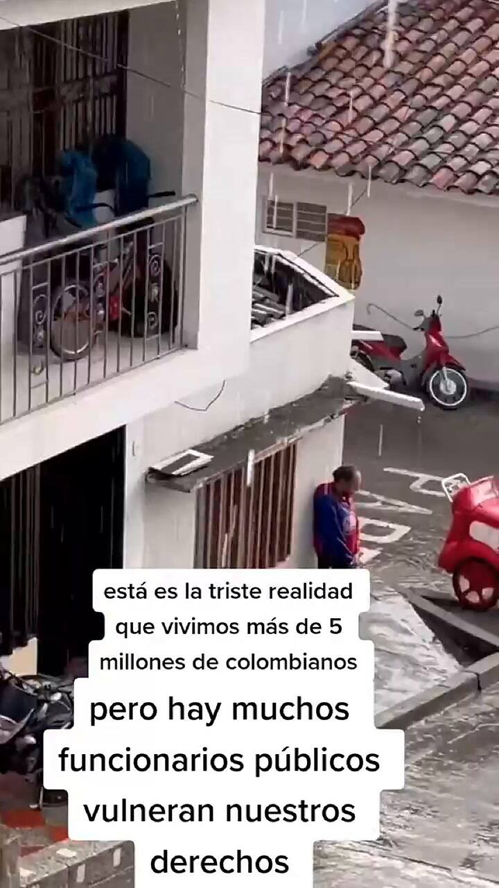 Lloraba y recibió un gesto que cambió su día