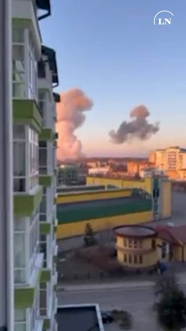 Imágenes de los bomardeos en el oeste de Ucrania, en las ciudades de Lutsk e Ivano-Frankiivsk